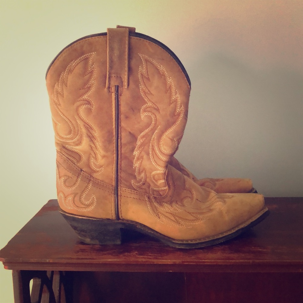Women’s Laredo Cowgirl Boots 8